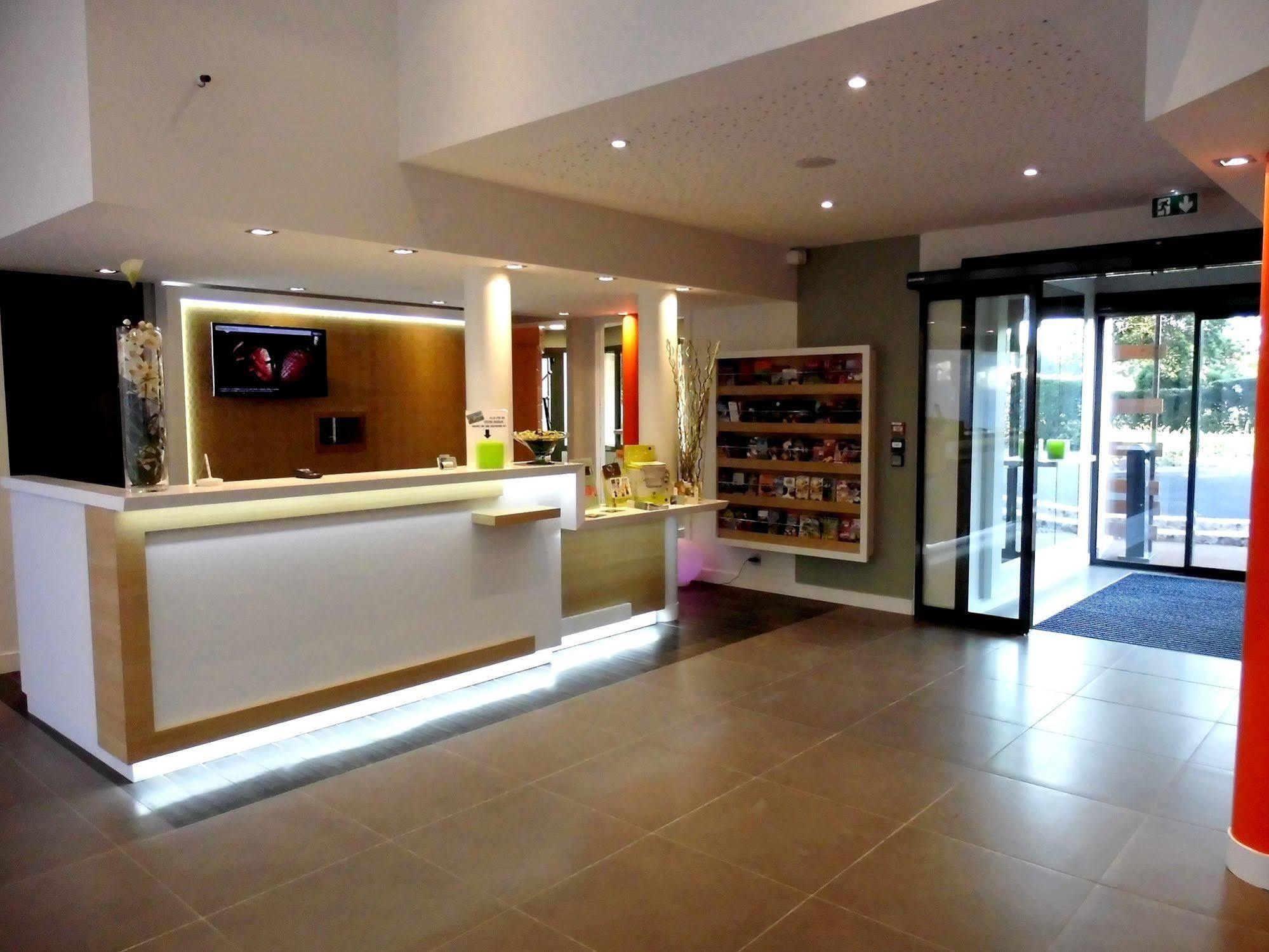 מלון אבריל Logis Domaine Du Moulin Cavier מראה חיצוני תמונה